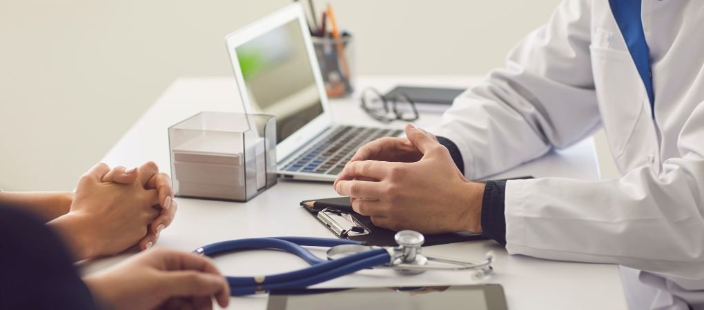cirugía de hemorroides con recuperación corta